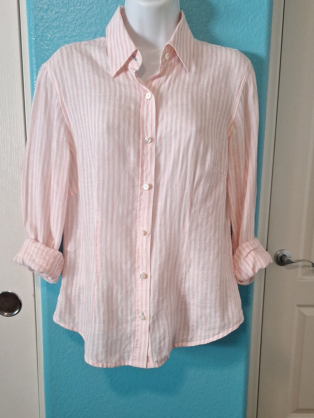 J McLauglin 100 % LINEN  Pale Pink Striped Button-Down Shirt Szc4